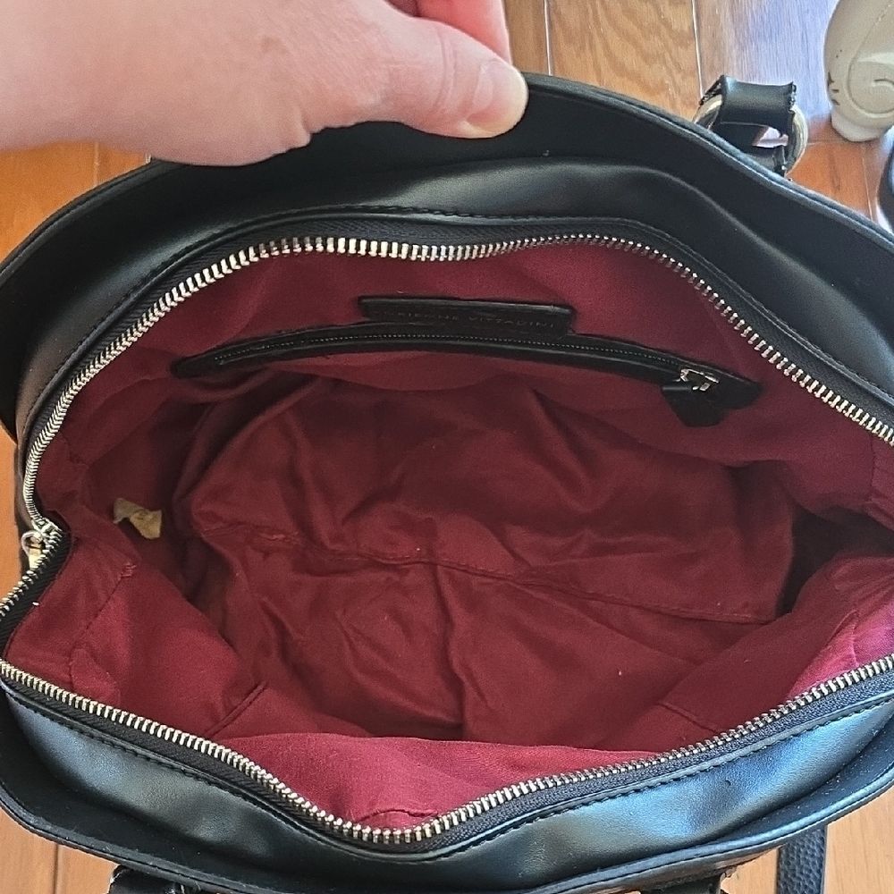 Adrienne Vittadini Black Shoulder Bag - Picture 10 of 12